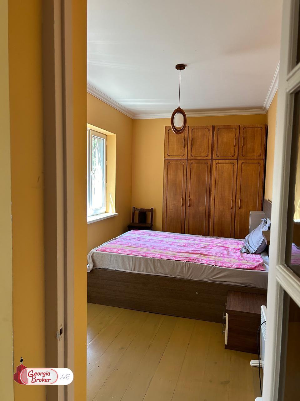 იყიდება ახალი გარემონტებული 5 ოთახიანი სახლი დუშეთის მუნიციპალიტეტში